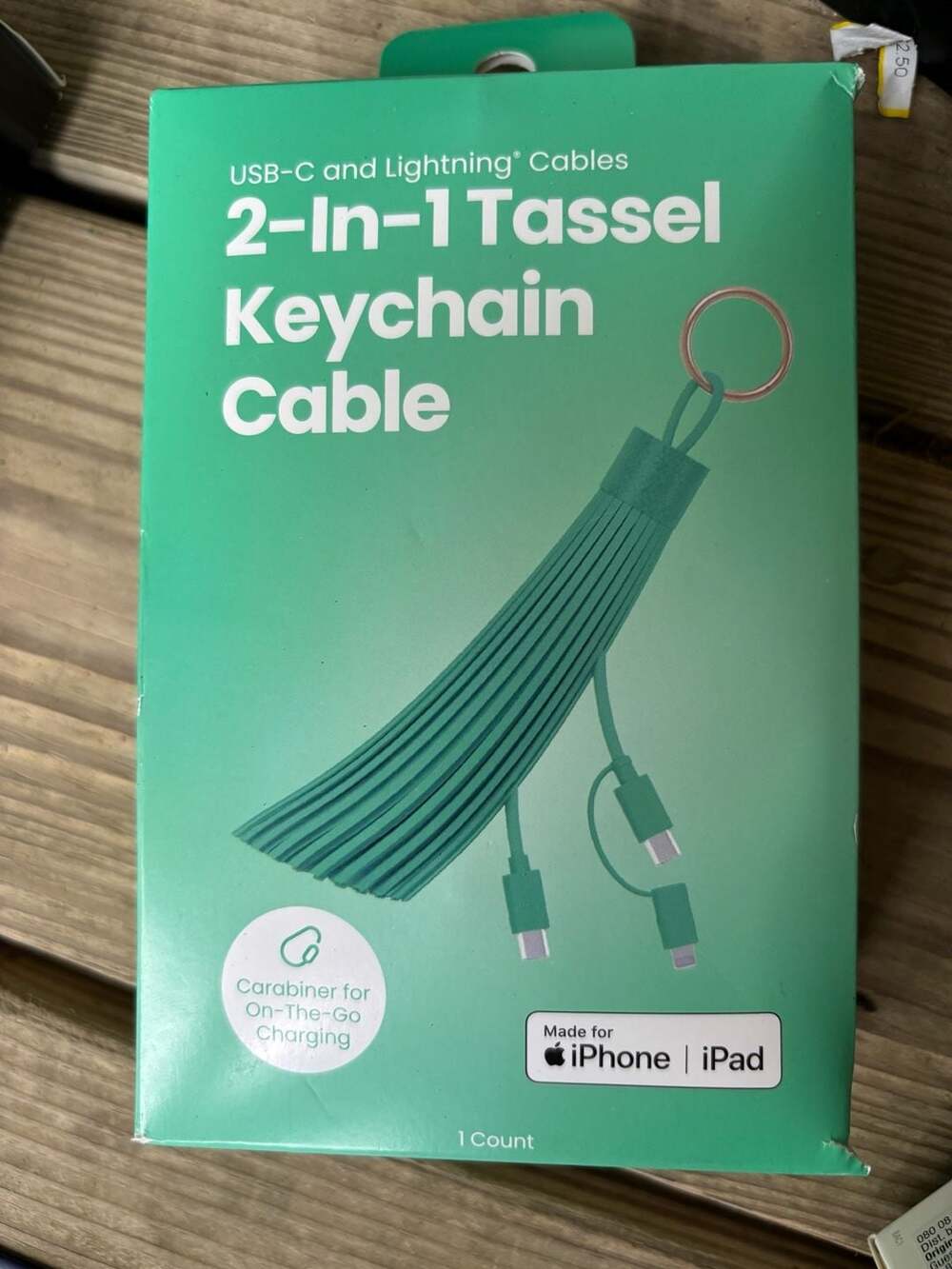 GEMS 2-In-1 Tassel Keychain Cable Green USB-C and Lightning